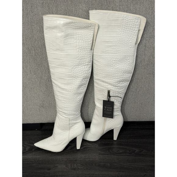 Vince Camuto Minnada White Coconut Cream Over The Knee Boots Size 9 - Picture 4 of 9
